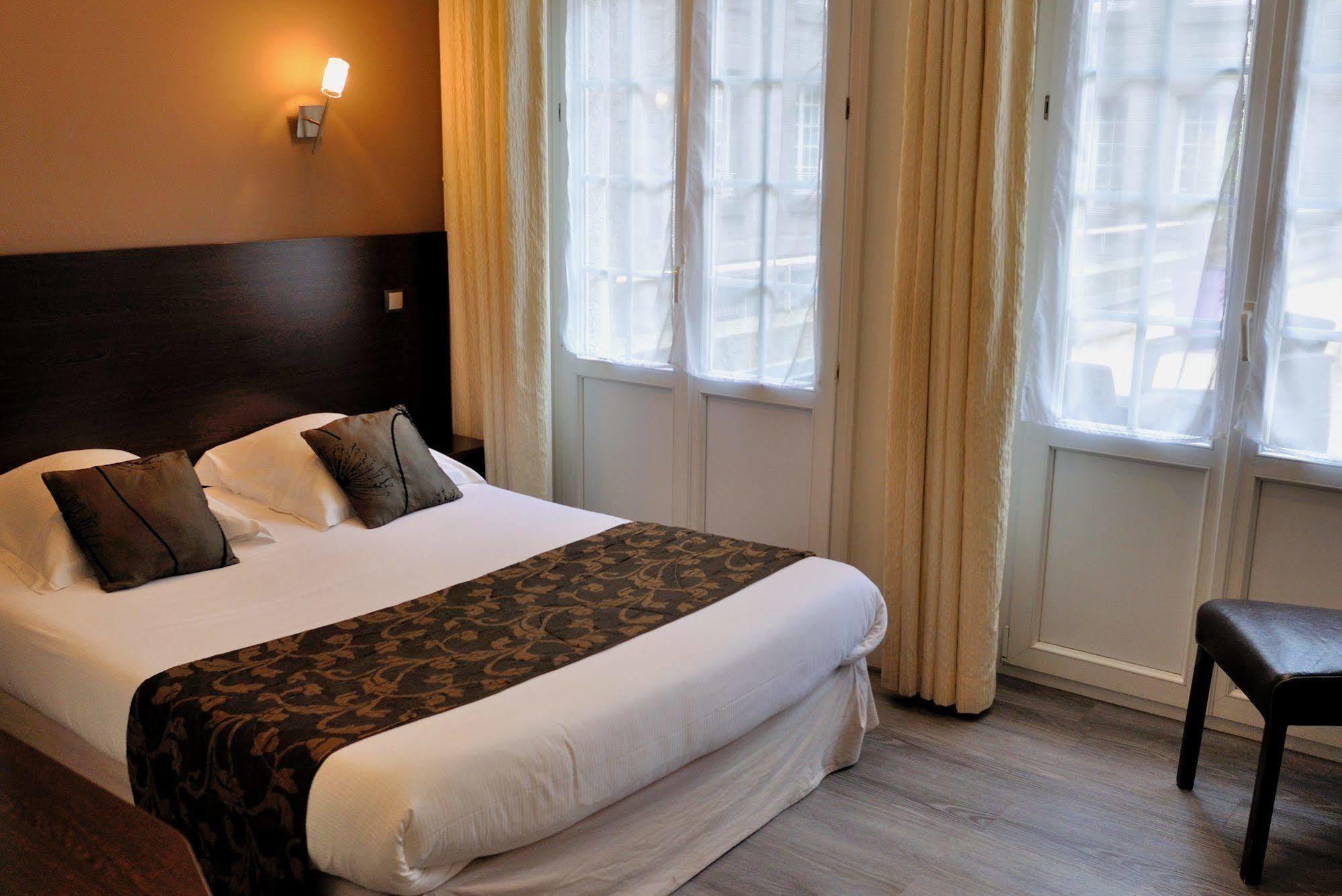 Hotel Le Croiseur Intra Muros Saint-Malo Luaran gambar